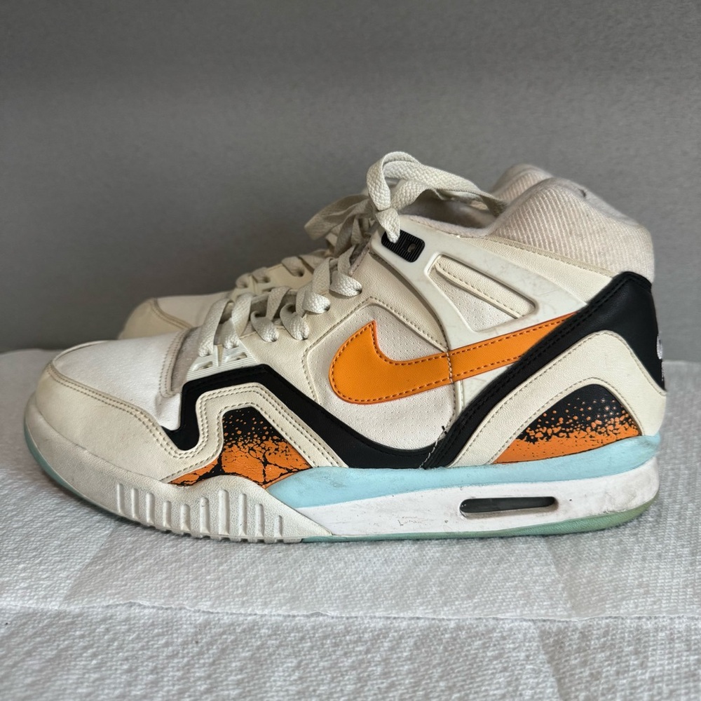 Size 10 - Nike Air Tech Challenge 2 Kumquat Men 318408-180